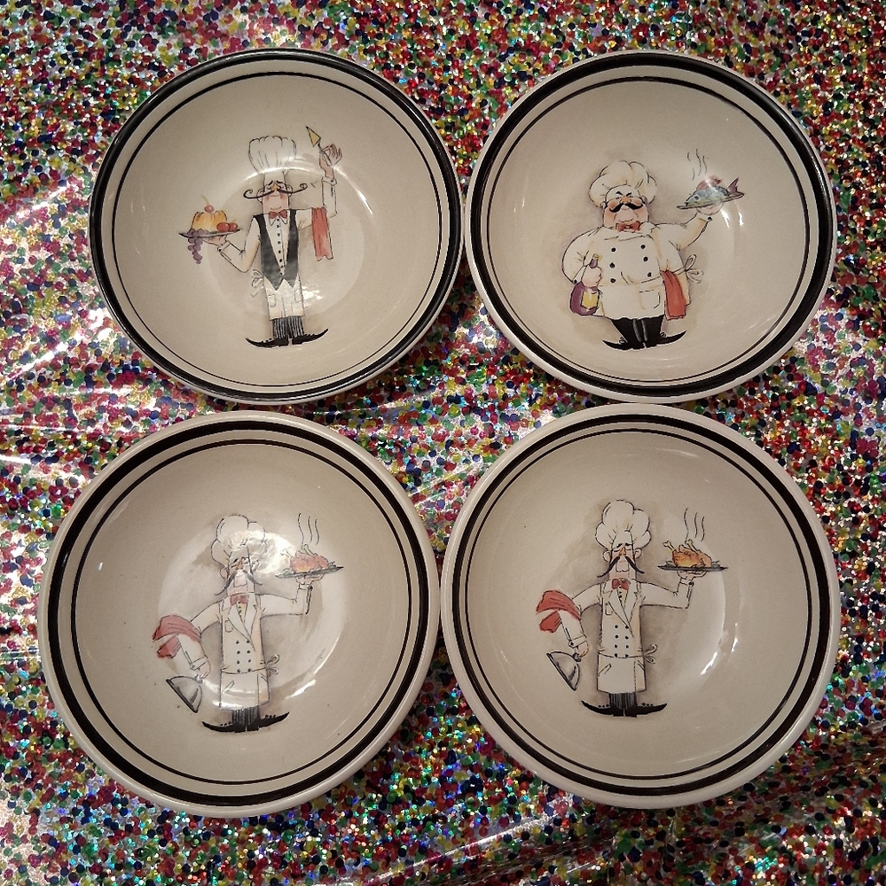 Set of 4 Chef Design Small Saucers
